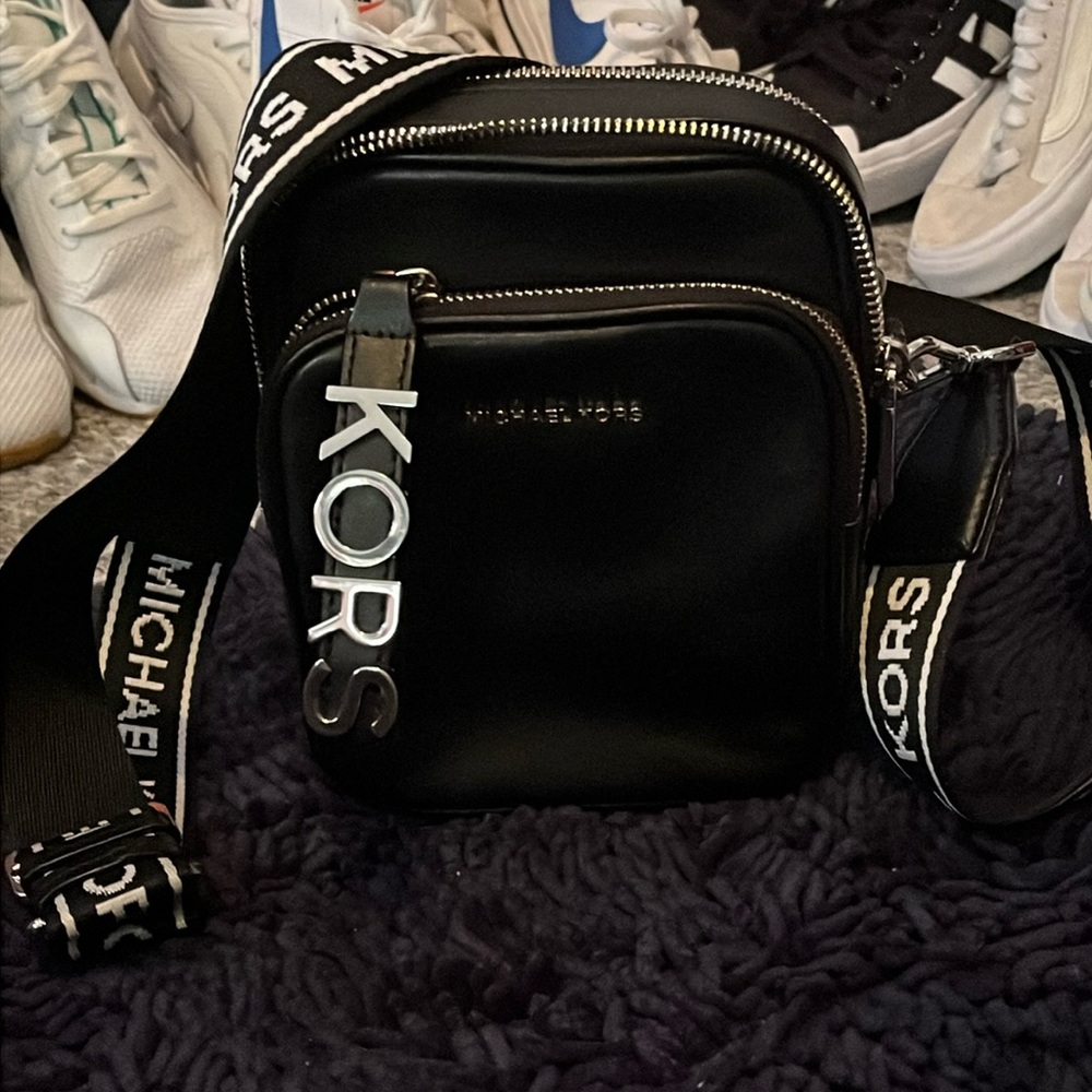 Michael Kors Crossbody